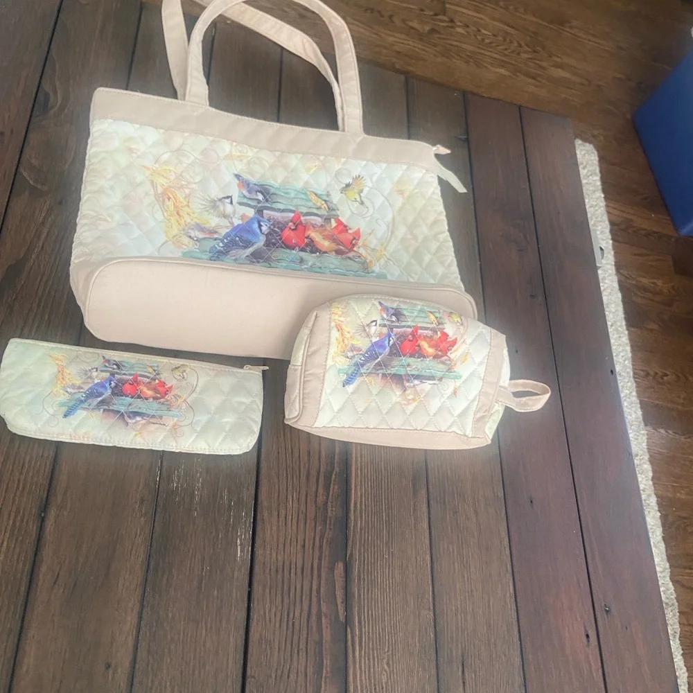 The Bradford Exchange morning grenade quilted tote bag with 2 pouches